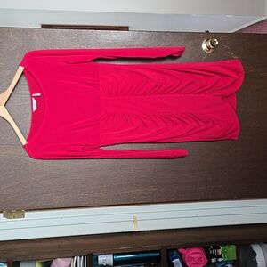 Slim fabulous red dress